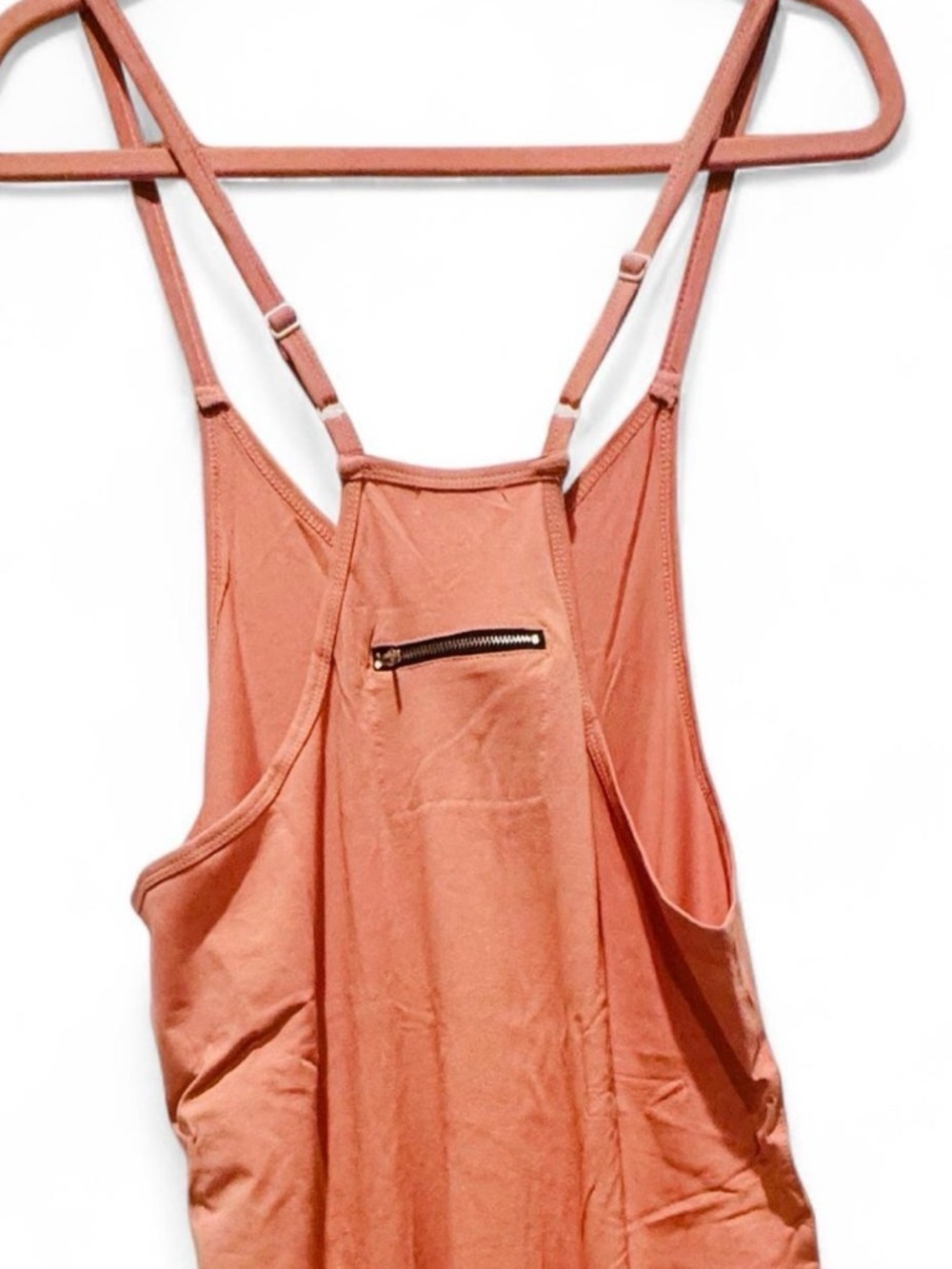 NWOT OUFEIYA Women Jumpsuit Size M - Picture 4 of 5
